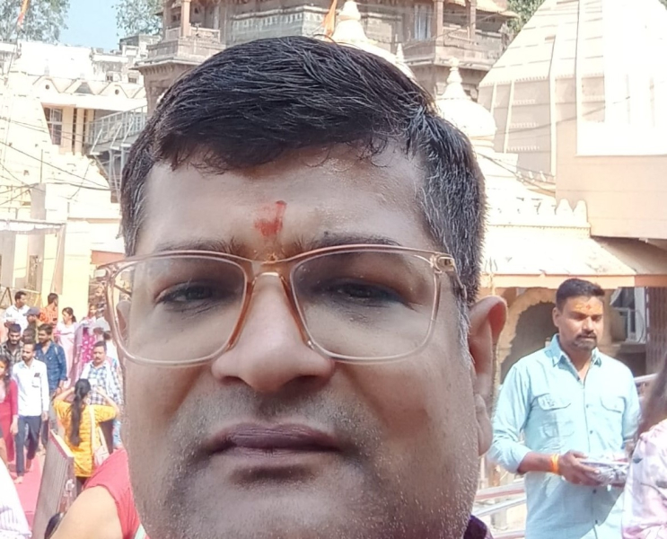 Jyotishacharya Ashish Gupta